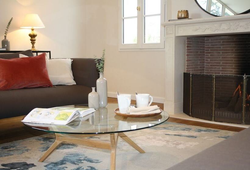 ベッドアンドブレックファースト Château Bonalgue   Pomerol