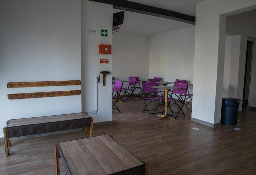 ベッドアンドブレックファースト Garçaview