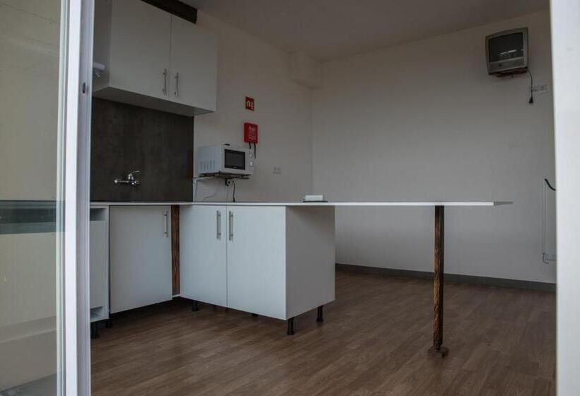 ベッドアンドブレックファースト Garçaview