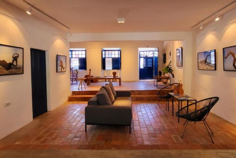 צימר Guest House & Art Gallery