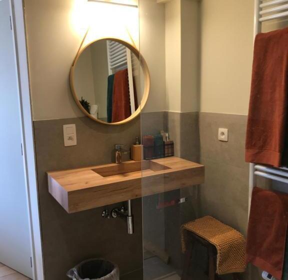 צימר La Maison Blanche De Martué