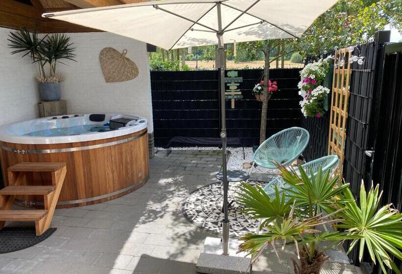 민박 Vakantiehuisje Het Kiekje