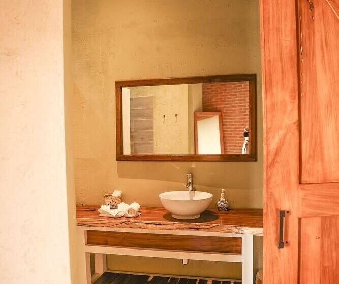 تختخواب و صبحانه Hacienda Gamboa