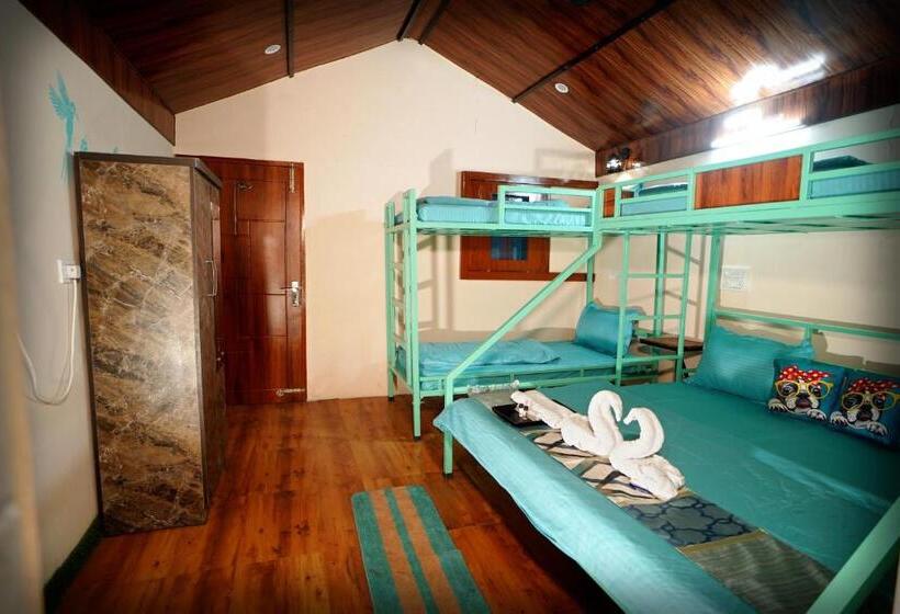 Creek Forest Riverside Boutique Resort