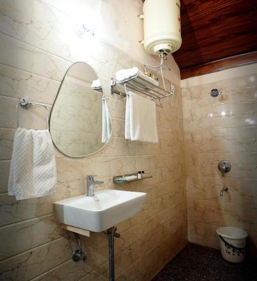 Creek Forest Riverside Boutique Resort