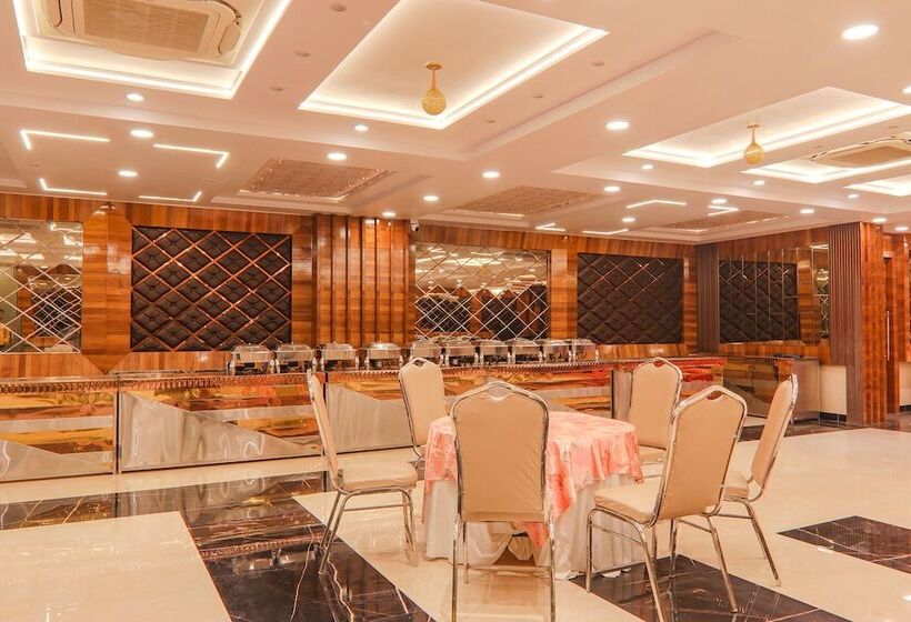 Fabhotel Prime Shree Dev Villa