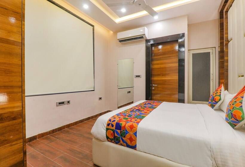 Fabhotel Prime Shree Dev Villa