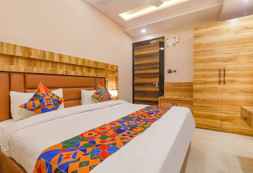 Fabhotel Prime Shree Dev Villa