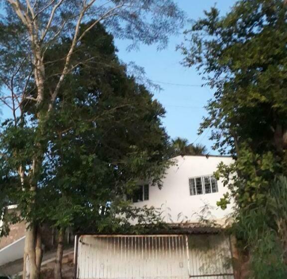 Hostel Canto Das Araras