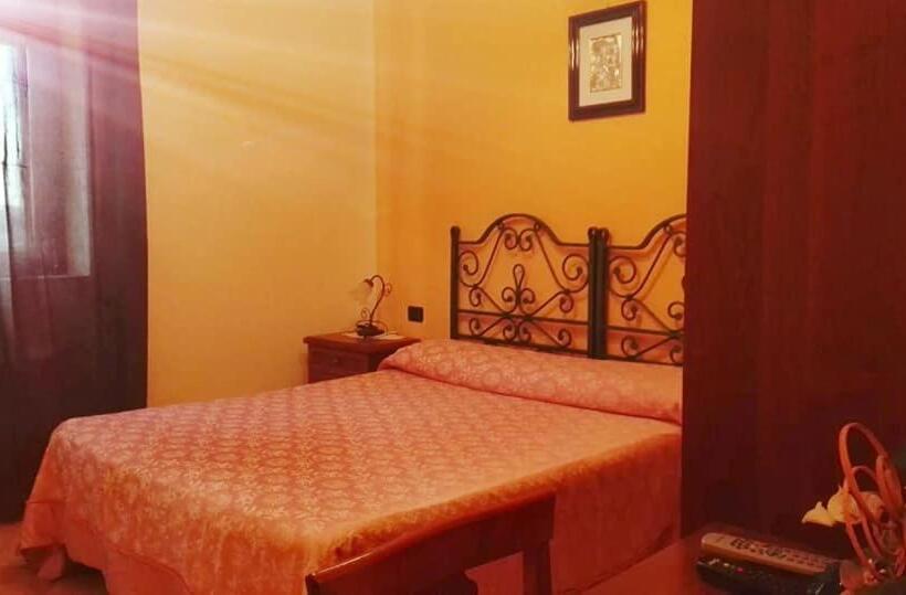 ホテル Agriturismo Santa Barbara