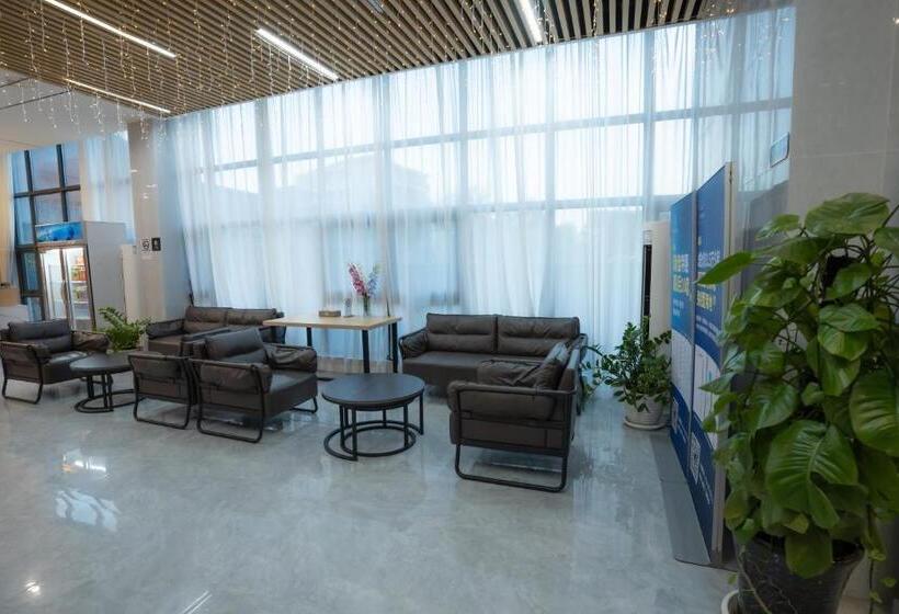 בית מלון כפרי Ark