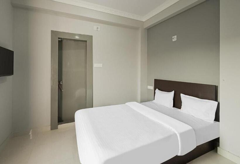 Hotel Capital O La Grace Premium