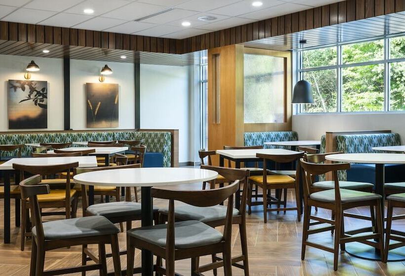 호텔 Fairfield By Marriott Inn & Suites North Bay