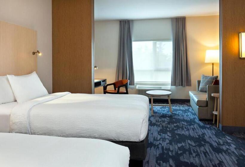 בית מלון כפרי Fairfield By Marriott Inn & Suites North Bay