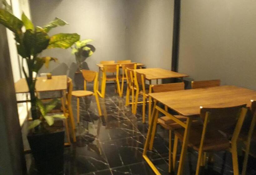 酒店 Grand Plaza Boutique