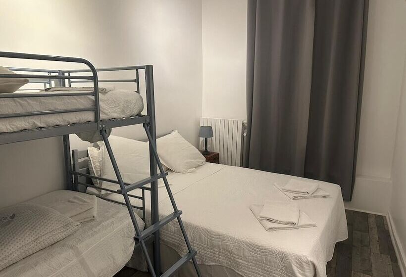 ホテル Le Mediterraneen Montargis