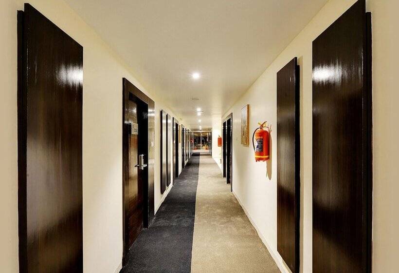 호텔 Mastiff Select Gulbarga