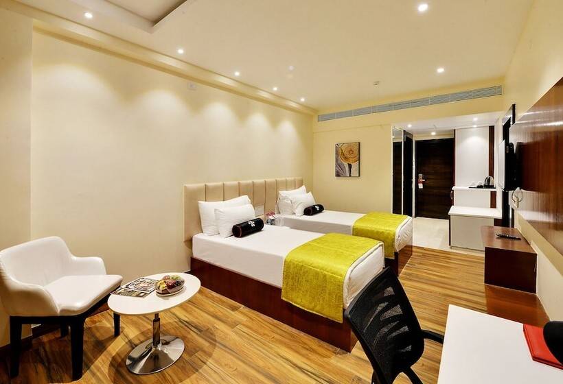 호텔 Mastiff Select Gulbarga