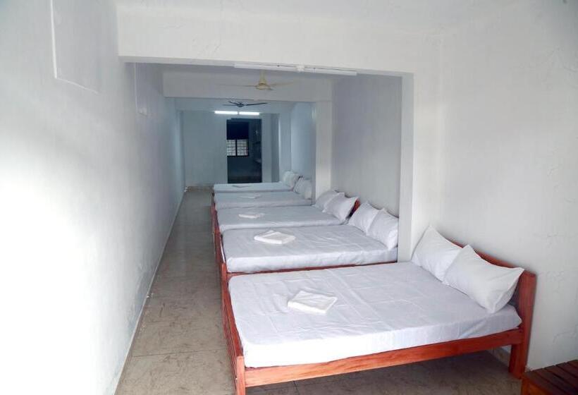 酒店 Mist Residency