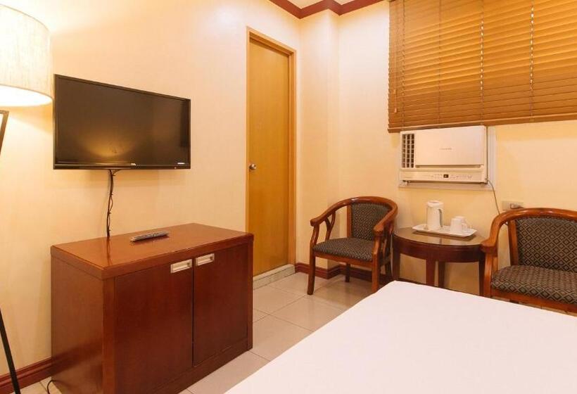 Peace Hotel By Reddoorz