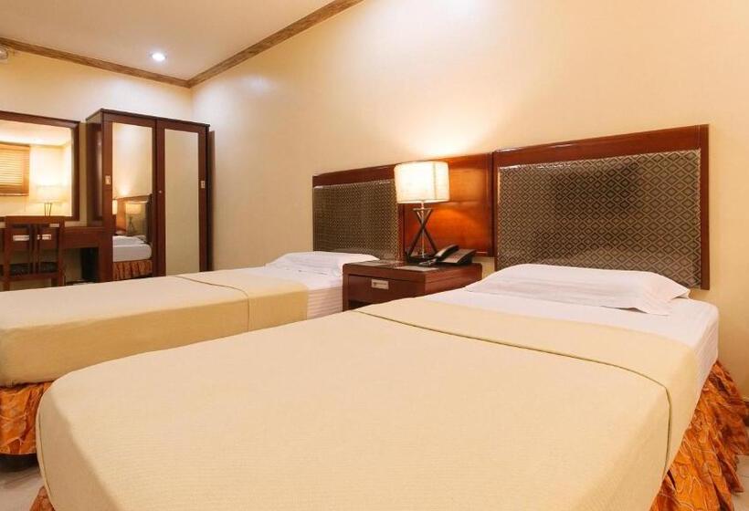 Peace Hotel By Reddoorz