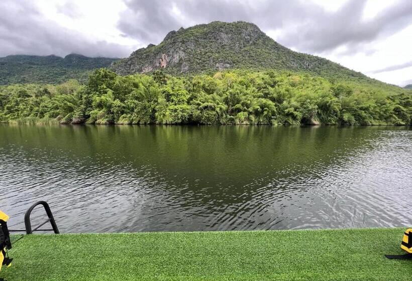 בית מלון כפרי Phu Naphat Resort