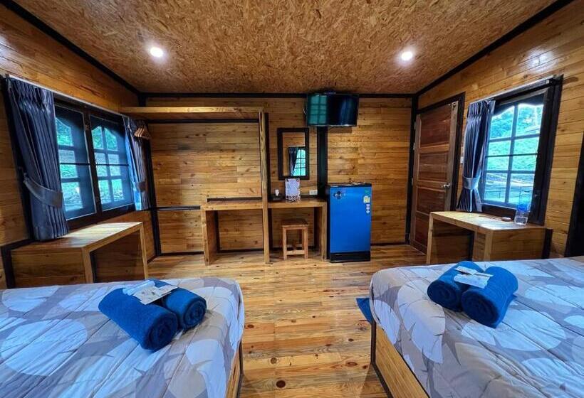 בית מלון כפרי Phu Naphat Resort