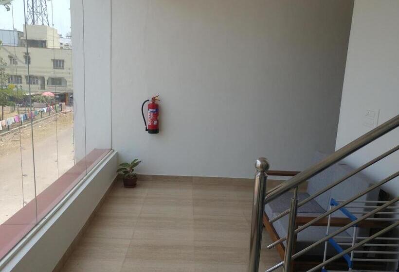 בית מלון כפרי Sai Inn Mysore