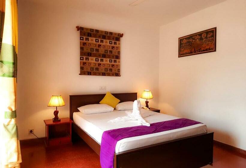 Bentota Hotel Sunset Araliya & Water Sports