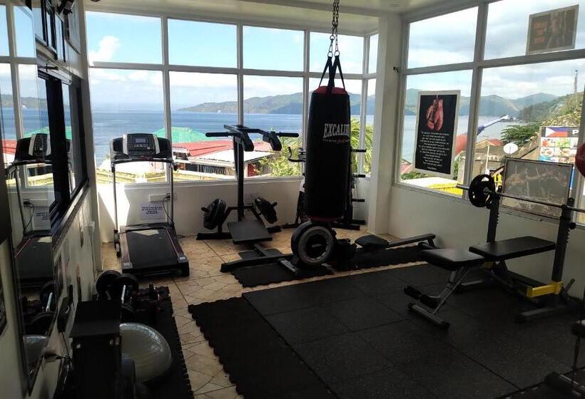 Hotel The Philip Ann Resort