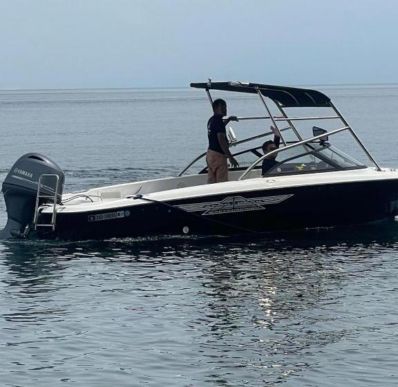 Hotel The Philip Ann Resort