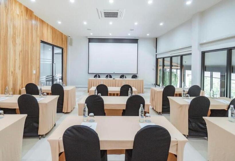 The Pride Hotel Phitsanulok