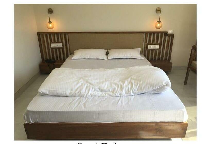 בית מלון כפרי Volga Residency