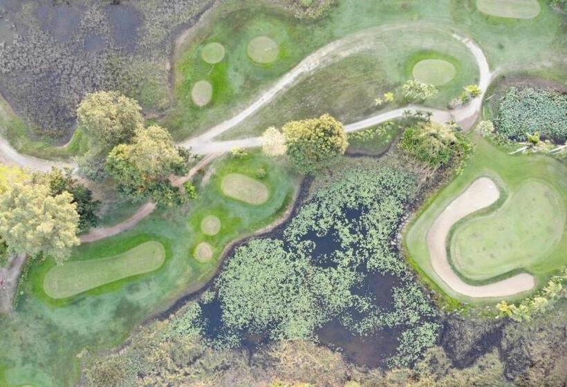 Korat Country Club Golf And Resort