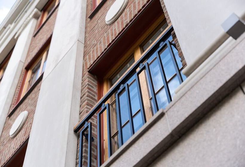 Live And Stay Ekmanska