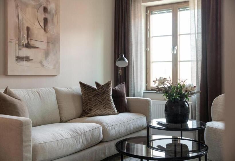 Live And Stay Ekmanska