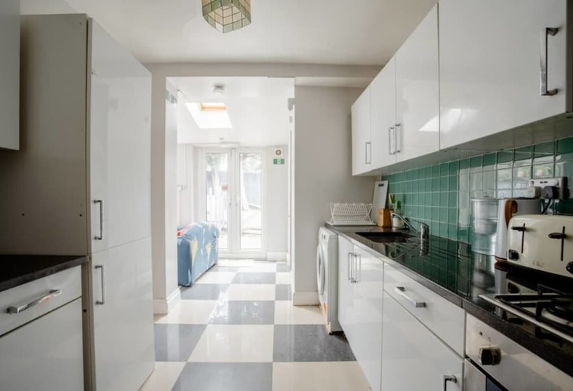 London Comfy Doubles