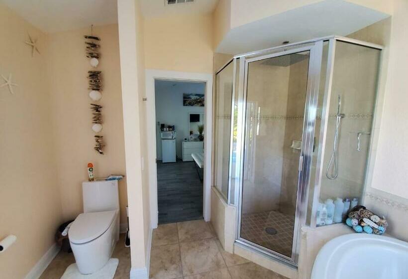 بنسيون 2 Private Cabanas With A Private Pool And Outdoor Kitchen