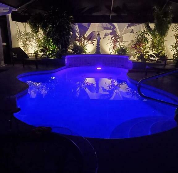 بنسيون 2 Private Cabanas With A Private Pool And Outdoor Kitchen