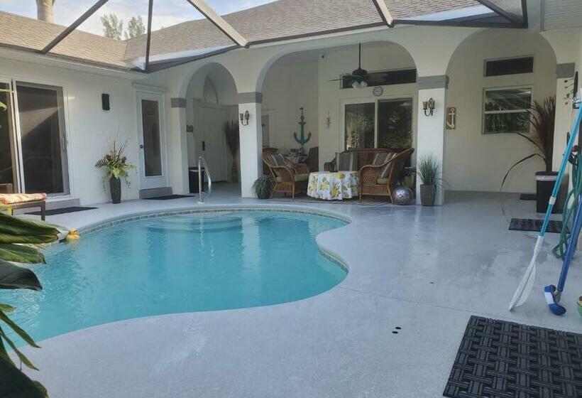 بنسيون 2 Private Cabanas With A Private Pool And Outdoor Kitchen