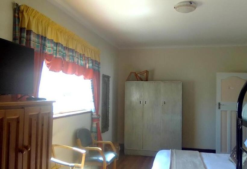 פנסיון Access Guest House