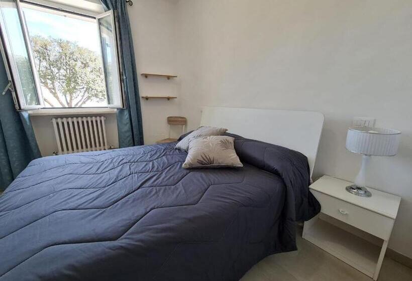 פנסיון Affittacamere Dei Desideri