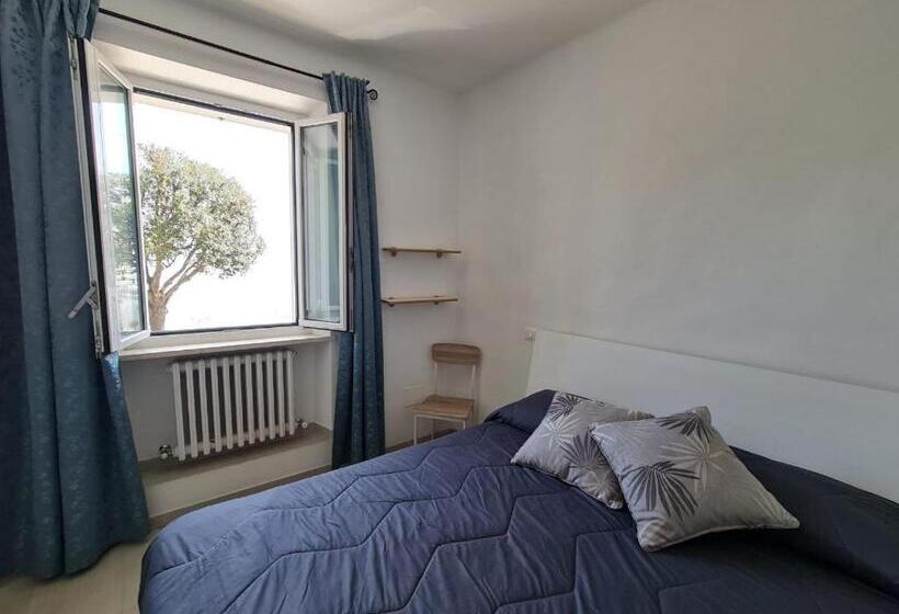 פנסיון Affittacamere Dei Desideri