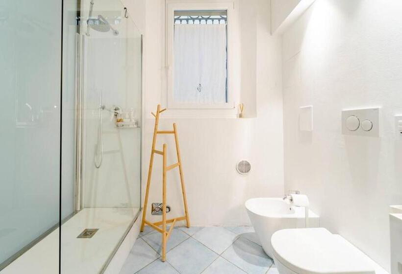 پانسیون Arienti 15