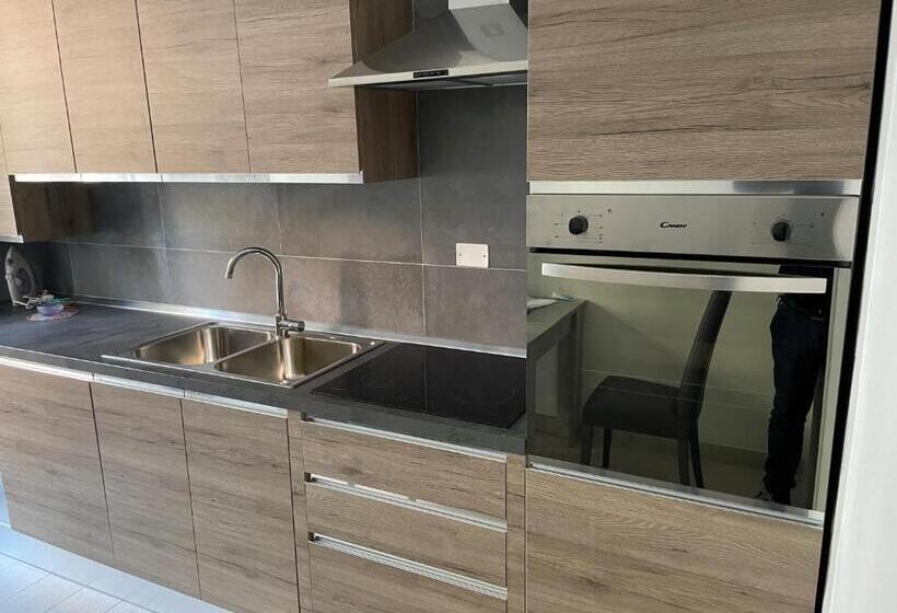 پانسیون Blue & Grey Downtown Foggia