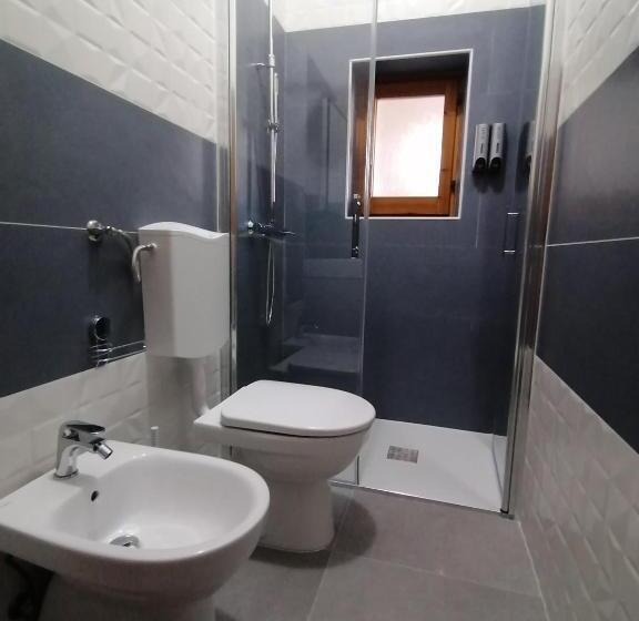 Пансион Due Finestre Sul Cortile