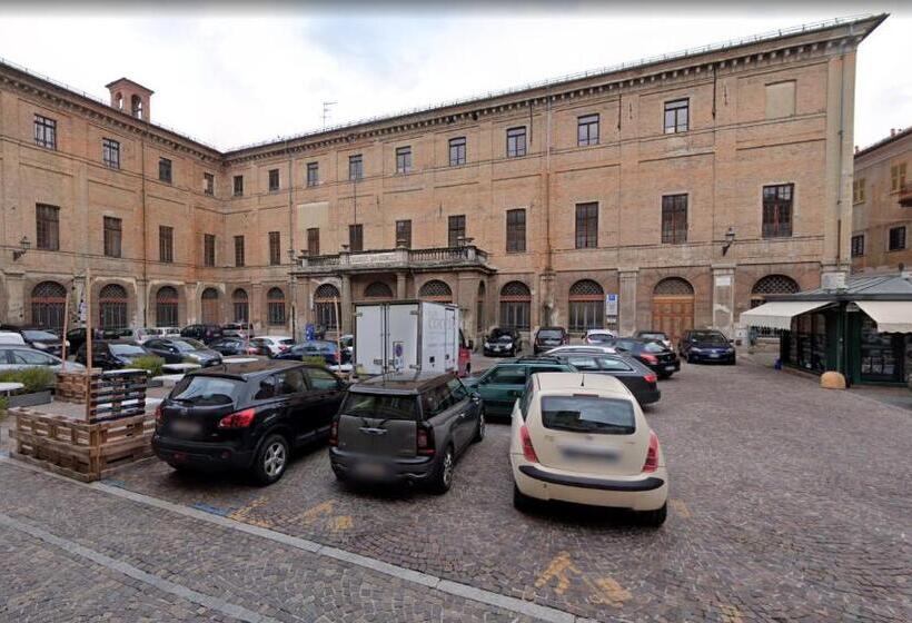 Пансион Due Finestre Sul Cortile