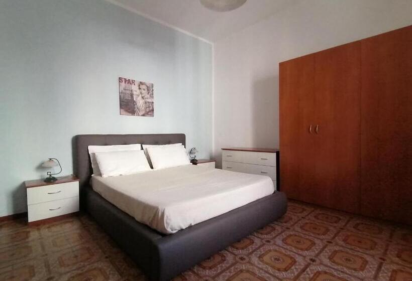 Пансион Due Finestre Sul Cortile