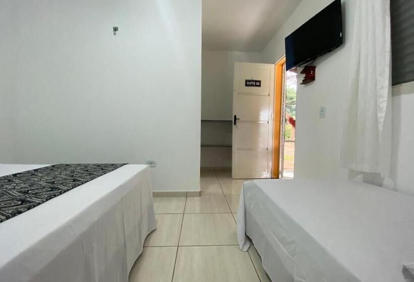 膳宿费 Família Busca Pé