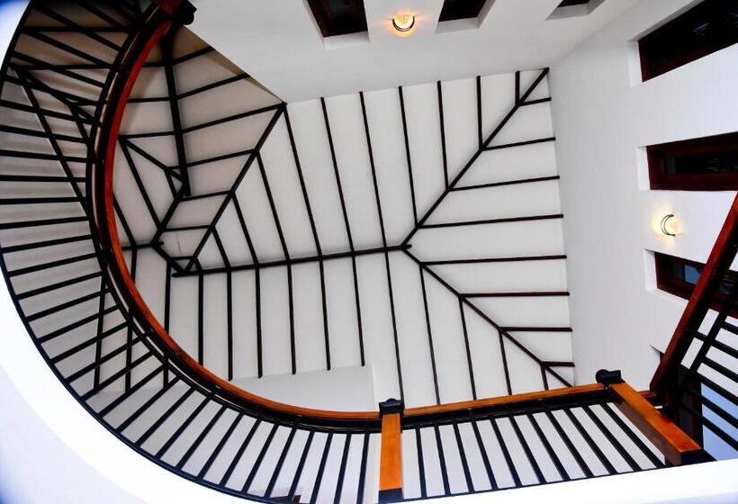 بنسيون Grand Hyatt Villa Negombo